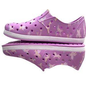 NWOT Cat & Jack Girls Water Shoes Native Style Purple & Unicorns 12